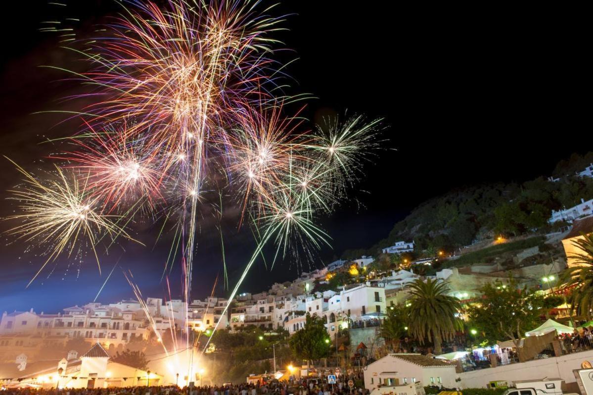 Punta Del Faro Apartment Torrox Bagian luar foto