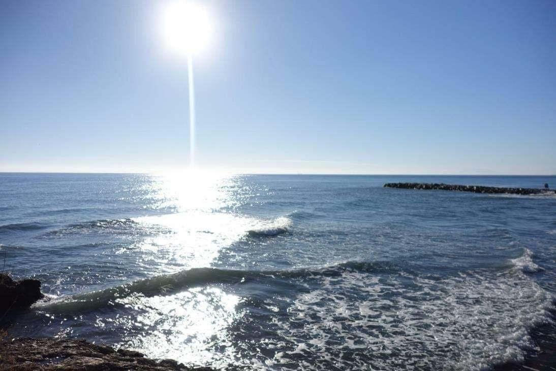 Punta Del Faro Apartment Torrox Bagian luar foto