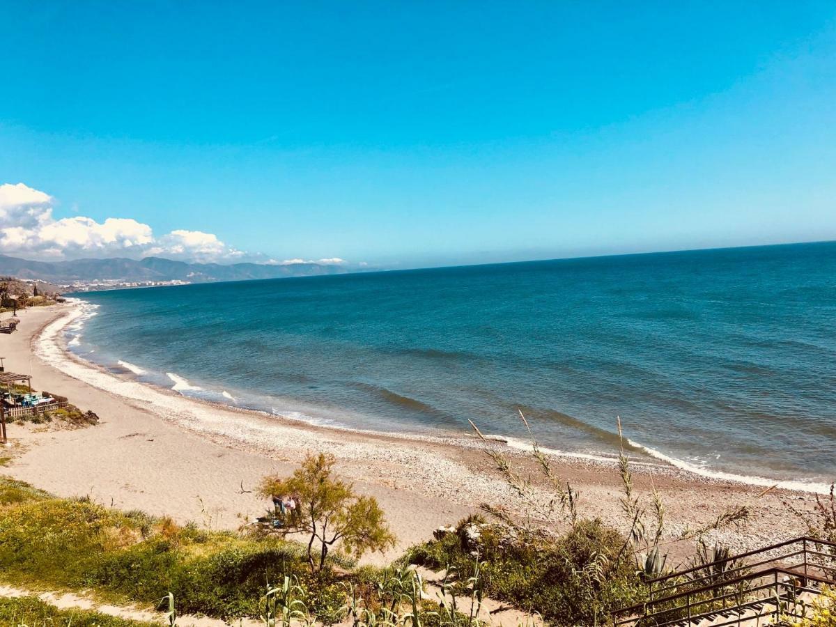 Punta Del Faro Apartment Torrox Bagian luar foto
